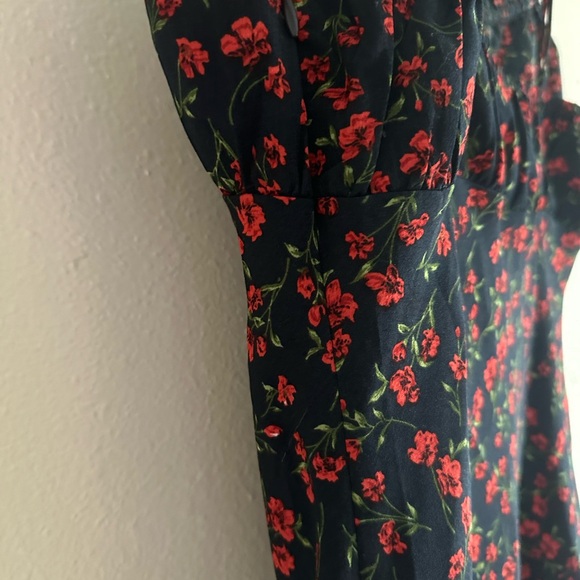Floral Midi Dress by Beige Botany - Picture 4 of 5
